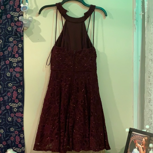 Dress - Picture 3 of 4